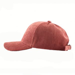 Casquette de baseball chaude en velours côtelé unie à visière incurvée pour femme, idéale pour le sport en extérieur en automne et en hiver - Product Image 3