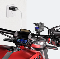 100W PD Type C QC 3.0 Voltmètre étanche Super USB Chargeur de batterie de moto et chargeur de téléphone 2-en-1 Accessoires de moto