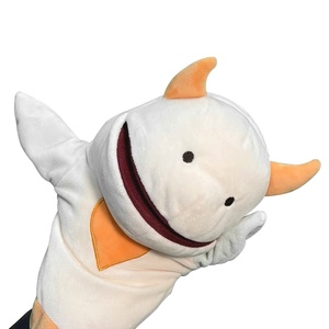 Uyeah OEM Títeres de mano de peluche de vaca de diseño personalizado, muñecos de algodón suave, títeres de mano de animales de peluche personalizados - Product Image 2