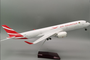 Modèle d'avion miniature avec lumières, ornement de décoration, décoration de meubles, maquette d'avion simulée - Product Image 3