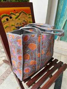 Bolsa de Mano Acolchada de Algodón con Estampado de Bloques, Duradera, Reutilizable, para Uso Diario, Viajes, Compras, Bolso de Hombro - Product Image 3