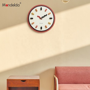 Horloges murales Mandelda Modern Vintage Games pour la décoration de la maison, horloge murale rétro 3D minimaliste, modèles d'horloges colorées, Chine - Product Image 5