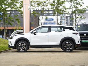 2026 Lynk co 06 sống lại 1.5t Max Turbo tự động/hộp số tay AWD R18 da tối Euro vi gas/Xăng Hợp kim nhôm trái - Product Image 4