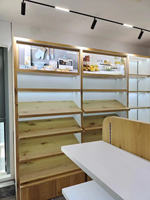La vente chaude rayonnage stockage magasin en bois exposition de détail parfum cosmétique présentoir armoire vitrine support
