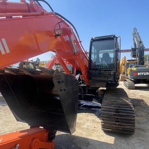 Excavatrice sur chenilles hydraulique HITACHI ZX240 d'occasion, 24 tonnes, matériel de construction - Product Image 2