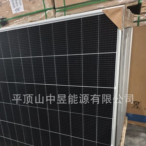 แผงโซลาร์เซลล์ชนิด N กำลังไฟ 585W 590W 595W 600W ขนาดเซลล์ 182 มม. x 182 มม. สำหรับใช้บนหลังคา - Product Image 3