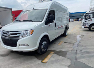 Dongfeng 4x2 congelador refrigerado coche aislado Van caja <span class=keywords><strong>grande</strong></span> alimentos congelados pollo carne transporte de carga camión refrigerador a la venta - Product Image 2