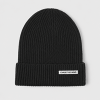 Gorro de Punto de Invierno de Lujo con Puño Acanalado Suave y Etiqueta Tejida Personalizada Multicolor para Pedidos al por Mayor