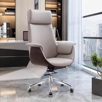 Chaises de bureau ergonomiques pivotantes traditionnelles en cuir véritable à prix avantageux, avec structure en aluminium, taille personnalisable, Guangdong