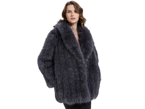 Manteau d'hiver de luxe pour femme en fausse fourrure de renard argenté patchwork, coupe oversize, col large, devant ouvert, effet shaggy et moelleux, longueur mi-longue - Product Image 1