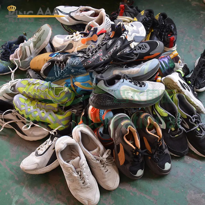 KINGAAA بالجملة الأصليةمن طراز thrift ، حذاء ذو علامة تجارية مستعملة ، للرجال, مستعمل في بالات البالات ، بيع بالجملة ، أحذية من نوع البالات المستعملة في (البالات) ، من إنتاج شركة (البالات) ، طراز (KINGAAA) و (البالات) ، و (البالات) الخاصة بالسيارات المستعملة.