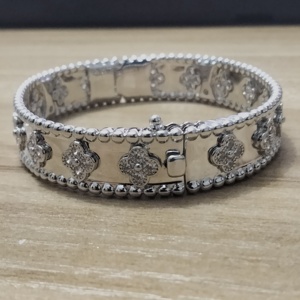 Bracciale <span class=keywords><strong>Portafortuna</strong></span> Cinque Fiori in Pietra di Pavone Oro Rosa 18k con Diamanti Set Rosso Grigio Beimu Gioielleria Vendita all'Ingrosso - Product Image 5