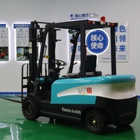 Chariot élévateur électrique 2,5 tonnes, batterie au plomb 60V, équipement de levage robuste avec déplaceur latéral pour la logistique d'usine, prêt à être expédié