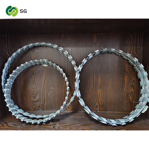 Alambre de púas galvanizado personalizable para prisiones, antipiratería, antirrobo, tipo <span class=keywords><strong>concertina</strong></span>, antiescalada, <span class=keywords><strong>doble</strong></span> espiral, con cuchillas cruzadas - Product Image 5