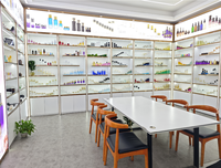 Bouteilles en verre pour lotion, sérum, huile essentielle, avec bouchon personnalisé, 10 ml-100 ml, pour nettoyant visage et parfum