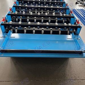 Équipement de fabrication de carreaux ondulés résistant aux intempéries, presse à carreaux ondulés entièrement automatique - Product Image 2