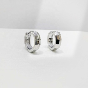 Boucles d'oreilles créoles géométriques classiques en argent sterling 925 plaqué or 18 carats, simples et tendance, pour filles, été - Product Image 2