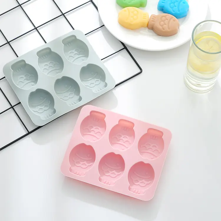 Cartoon cute fish shape 6 grids silicone biscuit mould soap cake ice tray mold