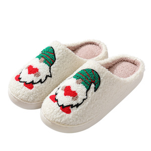 Pantoufles fantaisie en coton pour femmes, collection automne-hiver, motif dessin animé, style Père Noël, duveteuses et tendance - Product Image 1