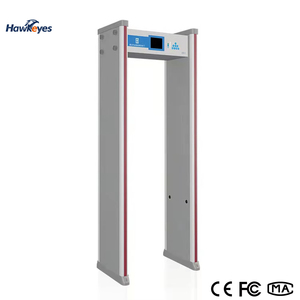 Détecteur de métaux intelligent à passage traversant 18 zones avec alarme sonore et lumineuse double pour aéroports et gares - Product Image 1