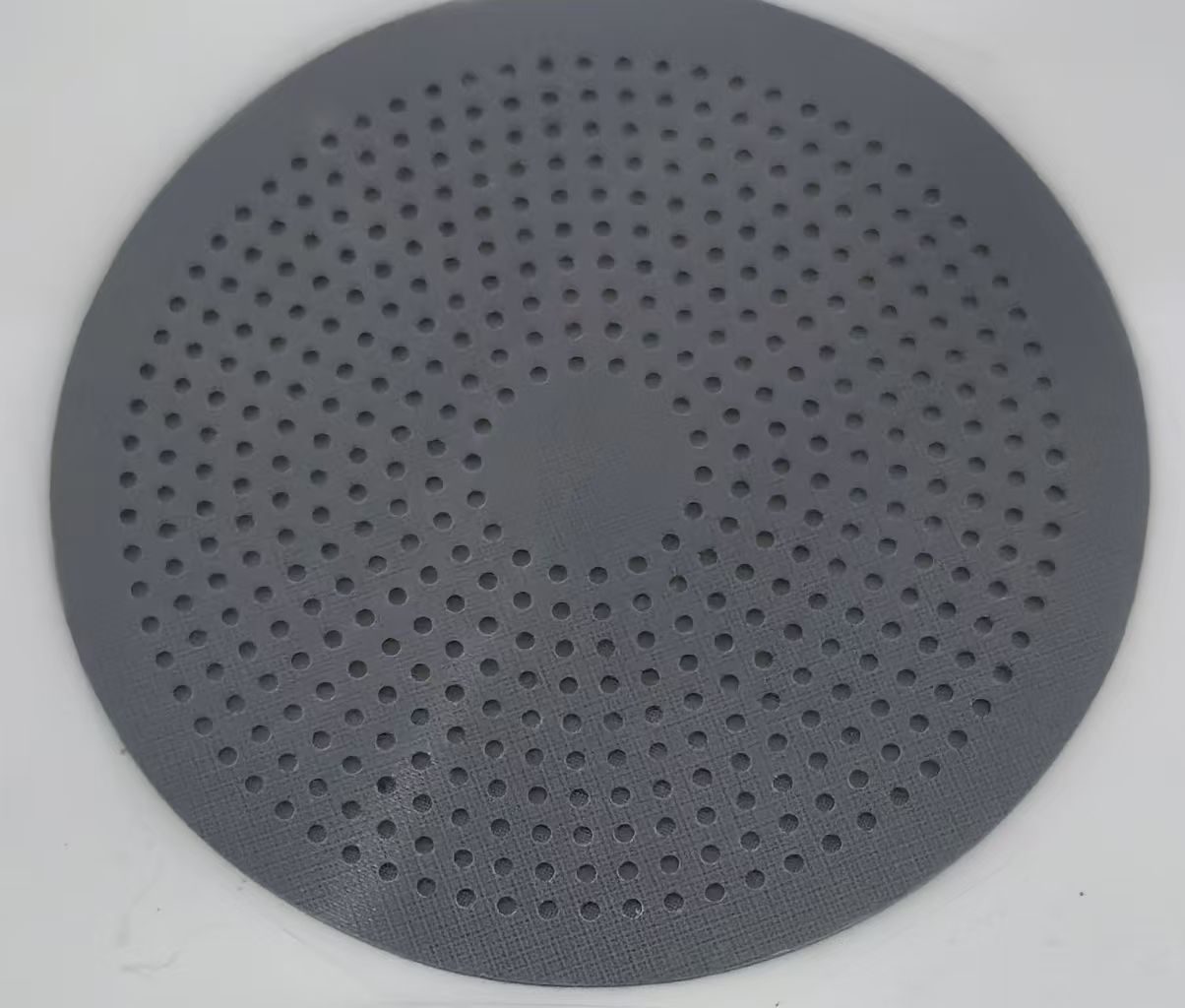 สีเทาเข้ม