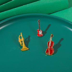 Vintage esmalte música fiesta solapa pines broches mujeres delicado violín Piano broche personalizar - Product Image 4