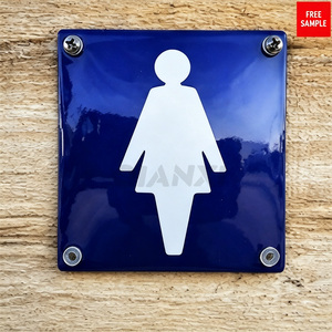 Placa <span class=keywords><strong>de</strong></span> esmalte cuadrada azul impermeable y resistente al óxido con símbolo <span class=keywords><strong>de</strong></span> inodoro femenino, placa <span class=keywords><strong>de</strong></span> advertencia para pared exterior, letreros <span class=keywords><strong>de</strong></span> esmalte. - Product Image 1