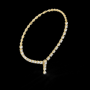 Collar con Colgante de Diamante Cultivado en Laboratorio en Oro de 14K y 18K, Diseño Moderno y Atrevido, Elegante y Lujoso para Bodas y Fiestas - Product Image 1