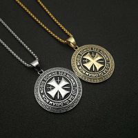 Bon marché, vente en gros, pendentif croix de fer des Templiers en acier inoxydable plaqué or 18 carats avec chaîne collier pour hommes et femmes