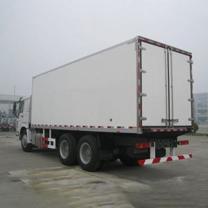 Camion frigorifique Sinotruk Howo personnalisé, camion tracteur frigorifique 6x4 avec caisse <span class=keywords><strong>isotherme</strong></span> pour le transport alimentaire - Product Image 4