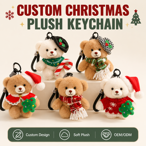 Porte-clés en peluche ours de Noël mignon sur mesure, directement de l'usine, fabricant OEM ODM pour cadeaux, marques à étiquette privée et commandes en gros - Product Image 1