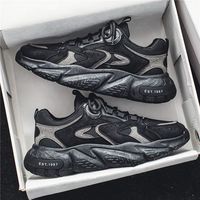 Nouvelles baskets sportives tendance pour hommes Printemps 2026 – Chaussures de course décontractées respirantes en maille, amorties et antidérapantes – Tailles 35-45 Noir Gris