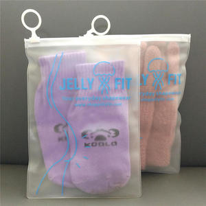 Sac à fermeture éclair en PVC personnalisé pour emballage de bijoux avec logo imprimé, pochette à fermeture éclair transparente, sac à maquillage à fermeture éclair, sac en plastique à fermeture éclair en gros - Product Image 4