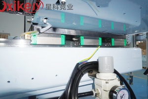 <span class=keywords><strong>Braccio</strong></span> Robotico IML XKJY3-700WD OEM a 3 Assi per Manipolazione <span class=keywords><strong>e</strong></span> Iniezione Automatica di Contenitori Alimentari in Plastica a Parete Sottile - Product Image 5