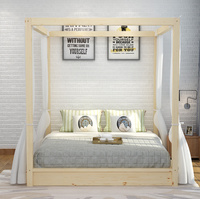 Lit double, chambre principale, lit à quatre colonnes en bois massif, lit de type homestay