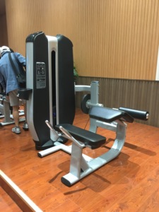 Machine professionnelle de flexion des jambes couchées avec pile de poids de 100 kg – Équipement d'entraînement de force des ischio-jambiers pour salle de sport d'élite - Product Image 4