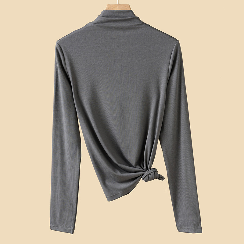 Medio cuello alto gris