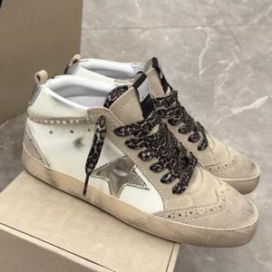 รองเท้าสเก็ตบอร์ดดีไซน์หรูหรา หนังแท้ ทรงเตี้ย ผูกเชือก สไตล์เรโทร ดีไซน์ทำเก่า น้ำหนักเบา กันลื่น ใส่ได้ทุกฤดู - Product Image 5