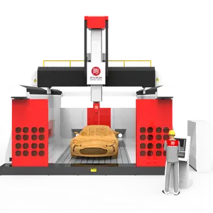 Stampo per auto di dimensioni 1:1 che produce un centro di lavoro a 5 assi