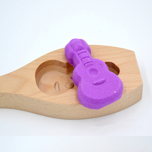 Moule en bois pour <span class=keywords><strong>guitare</strong></span> de dessin animé - Product Image 1