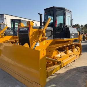 Высококачественный гусеничный бульдозер <span class=keywords><strong>Shantui</strong></span> SD13, лучшая цена, б/у, модель 2024 года, двигатель Shangchai, объем отработанной земли 4 м³ - Product Image 1