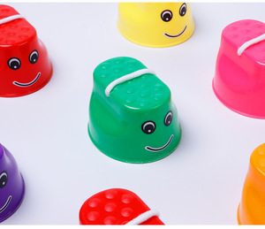 Attrezzatura da allenamento per <span class=keywords><strong>la</strong></span> faccia sorridente tradizionale attrezzatura da gioco in plastica per l'equilibrio giocattoli integrazione sensoriale attività all'aperto - Product Image 6