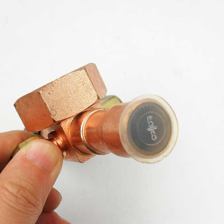 Angle Valve Rotalock 3/4 V04 - Reliable Refrigeration Valve