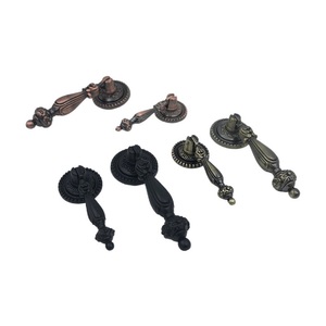 Tirador de un solo orificio de aleación de zinc, moderno, ligero, con diseño de mariposa, para puertas de armario, cajones y muebles. - Product Image 2