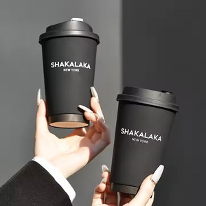 Custom Luxe Wegwerp Zwarte Koffie Kopjes Met Gouden Dubbele Wand Pe Gecoat Papier 2.5-16Oz Capaciteit Deksel Voor Speciale Dranken - Product Image 5