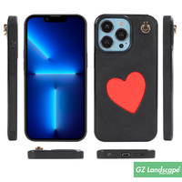 Coque de téléphone portable de luxe, motif de motif de lèvre de cœur, chaîne de gland, bandoulière de téléphone en cuir, sangle de collier, étui de téléphone pour iphone