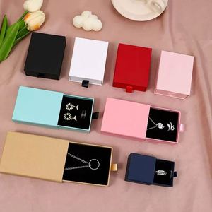Boîte à bijoux personnalisée pour cadeaux, accessoire d'emballage pour les entreprises de vêtements et de bijouterie, design personnalisé pour collier, boucles d'oreilles, bague - Product Image 5
