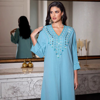 Abaya Turquoise Moderne Élégante et Modeste pour Femmes Musulmanes, Vêtement de Fête avec Broderie à Franges Perlées
