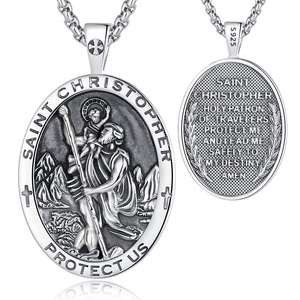 Médaillon personnalisé en argent sterling Merryshine, Saint Christophe, protecteur des voyageurs, pendentif en argent personnalisé - Product Image 1