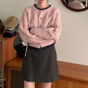 Cardigã Feminino de Tricô Estilo Coreano Outono/Inverno Novo - Casaco Solto de Caimento Elegante e Sofisticado - Product Image 6